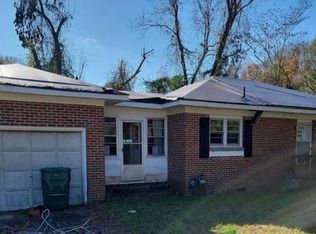 2 Jackson Cir, Selma, AL 36701