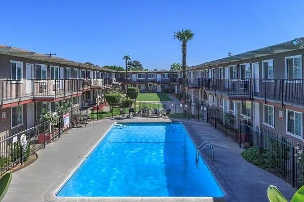 Osito Apartments — Photo 13