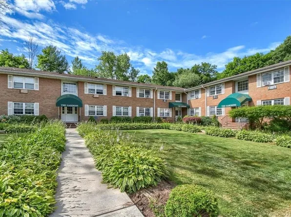 260 West Street #9B, Mount Kisco, NY 10549