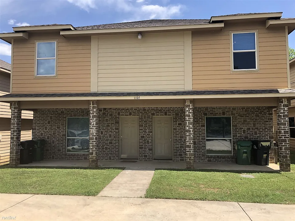 1107 Building