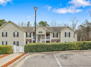 420 Bubble Creek Ct UNIT 12, Fayetteville, NC 28311
