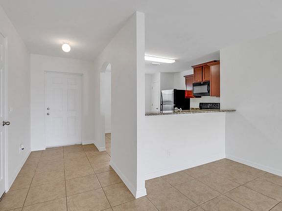 2nd image of 1721 SE 6th Ter