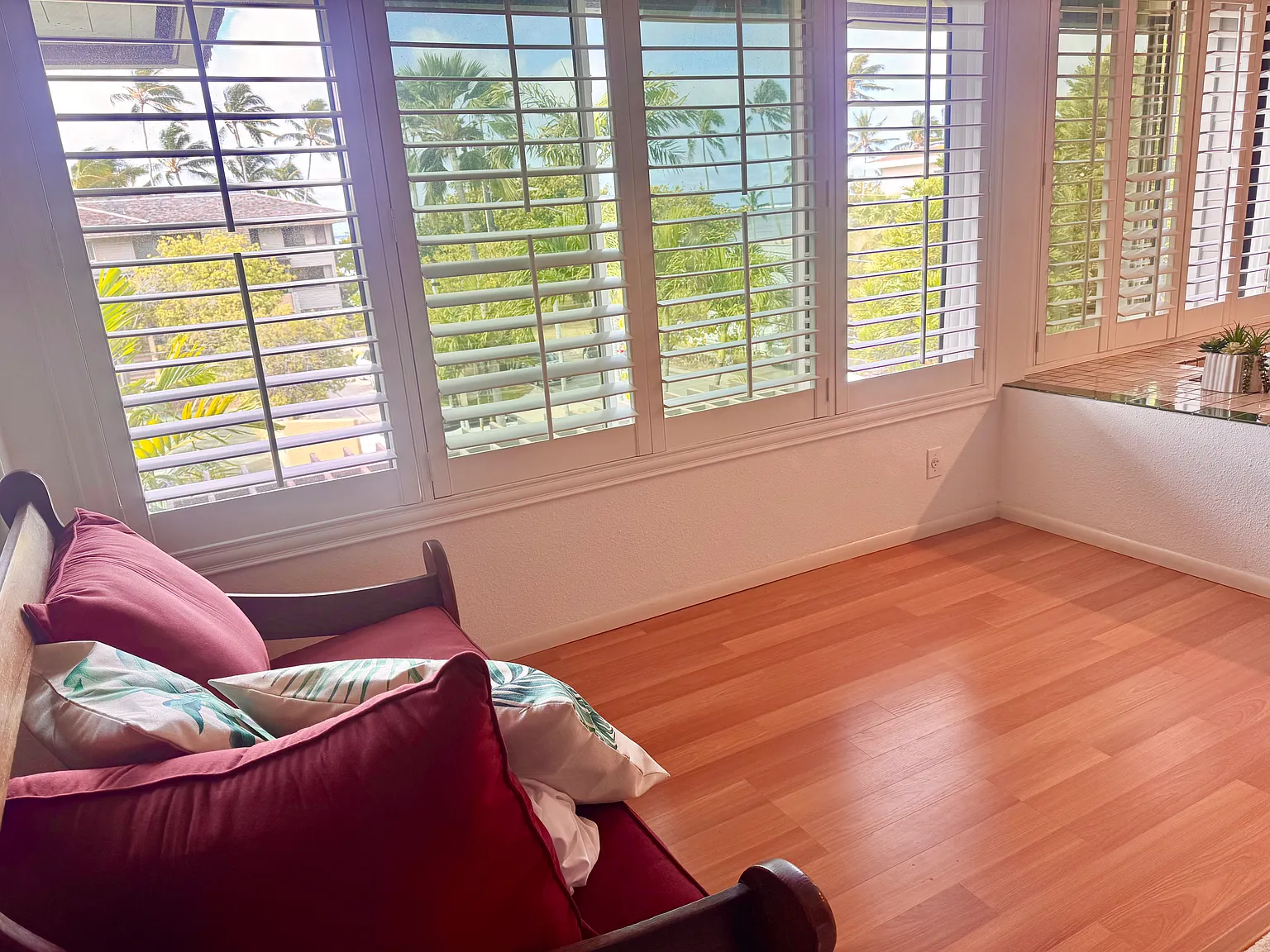 3 bed, 2.5 bath, 1628 sqft, $6,500 — Photo 2
