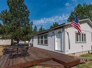 233 Arnold Aly, Yellow Pine, ID 83677