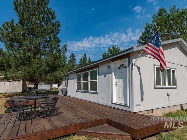 233 Arnold Aly, Yellow Pine, ID 83677