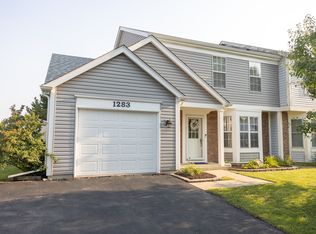 1283 Trinity Dr, Carol Stream, IL 60188