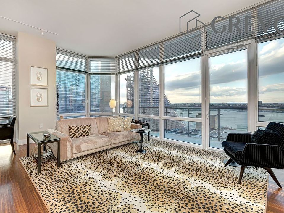 1st image of 10 W End Ave APT 24C