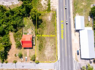 425 Maine Ave, Panama City, FL 32401