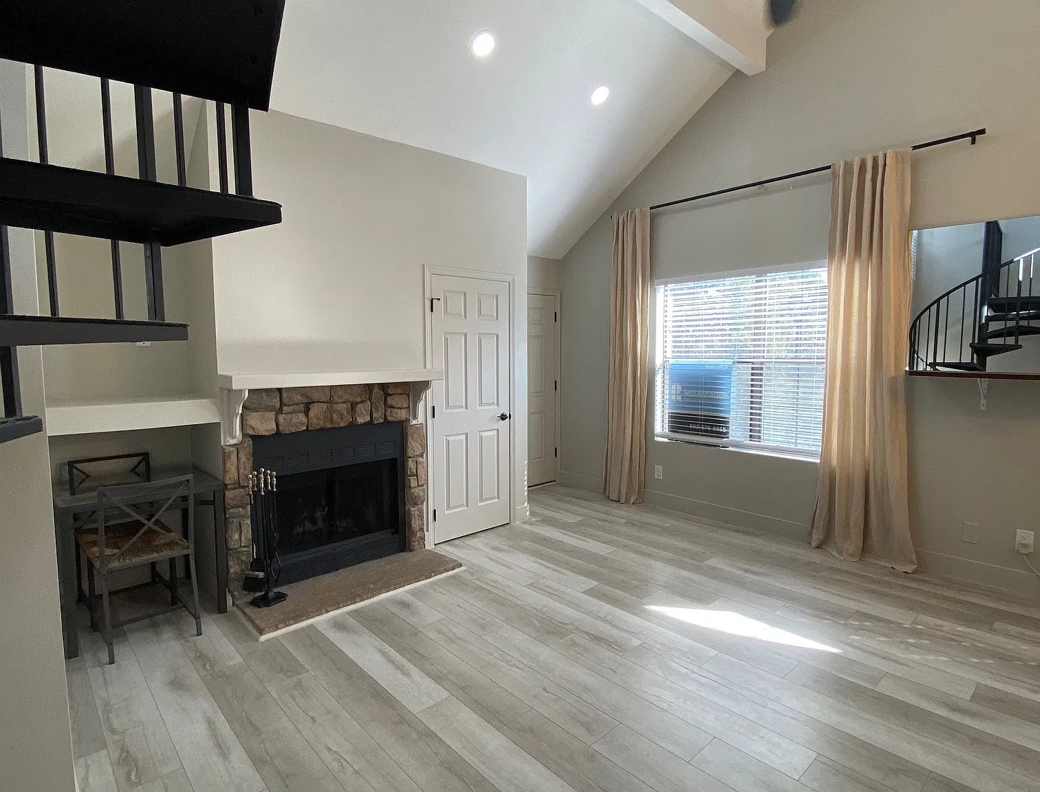 Updated 2-Bedroom Condo | Loft Style, Spiral staircase, Vaulted Ceilings, Balcony| Littleton — Photo 1