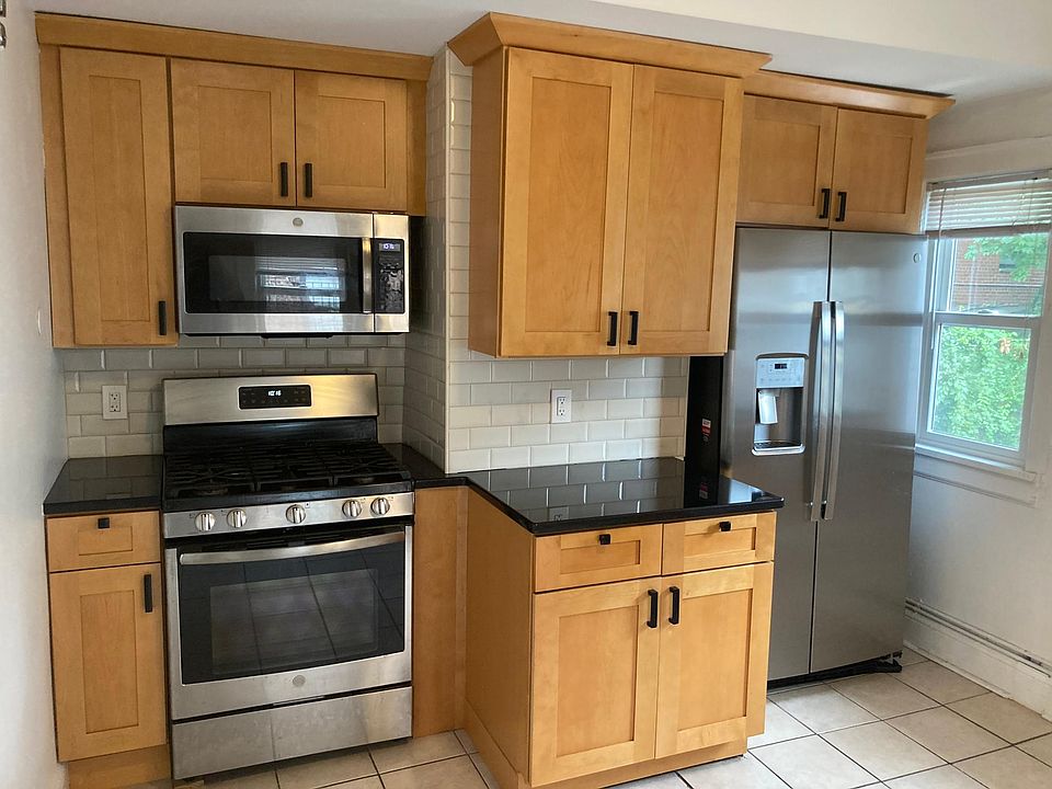 1st image of 106 Fisher Ave