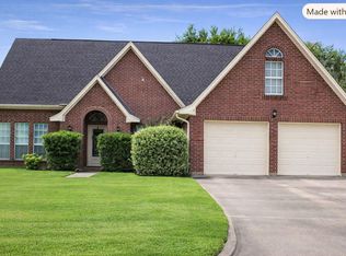 2186 Riverside Dr, West Columbia, TX 77486