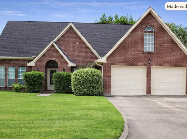 2186 Riverside Dr, West Columbia, TX 77486