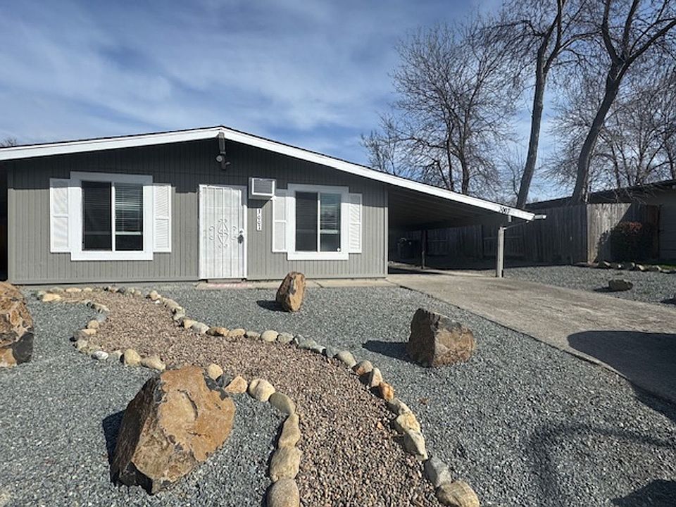 1st image of 3007-3009 Juanipero Way #3007