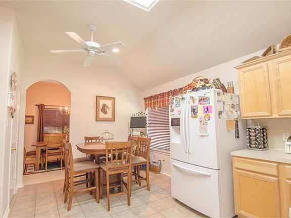 5th image of 20502 Somerset Hill Ct