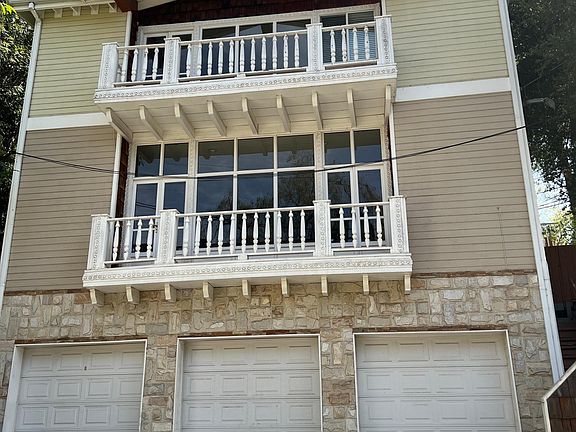 3rd image of 21184 Lopez St