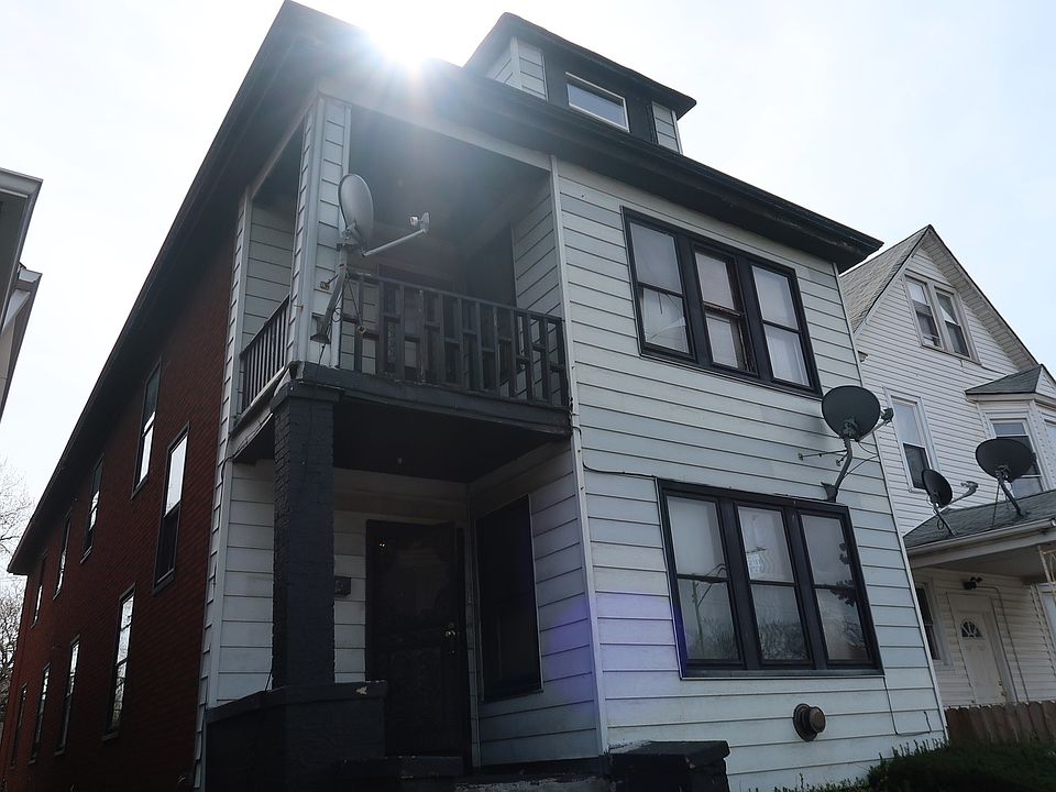1st image of 5723 S Damen Ave