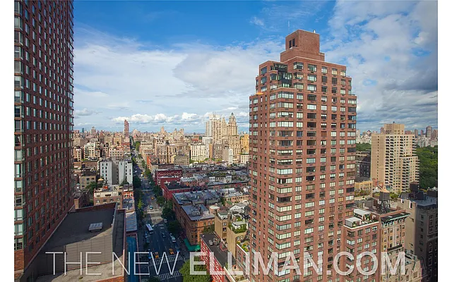 Rented by Douglas Elliman | media 14