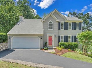 4723 Whipplewood Dr, Roanoke, VA 24018
