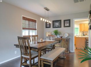 322 NE 64th Ct, Hillsboro, OR 97124