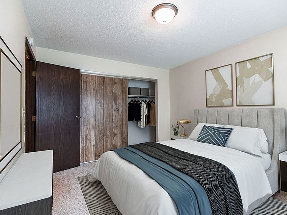 Bismarck, ND Hannifin Apartments | Bedroom