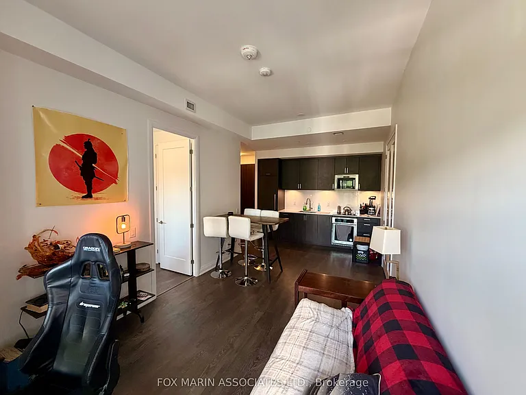 280 Howland Ave #Penthouse 30 — Photo 13