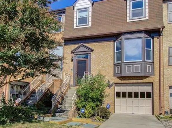 5946 Wescott Hills Way #1, Alexandria, VA 22315