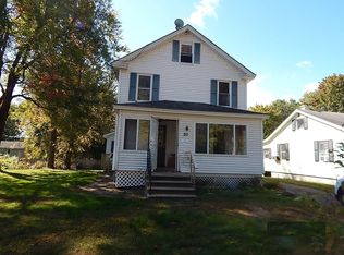 20 Walnut St, Gill, MA 01354