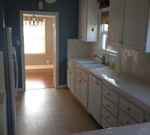 5th image of 4848 Alminar Ave