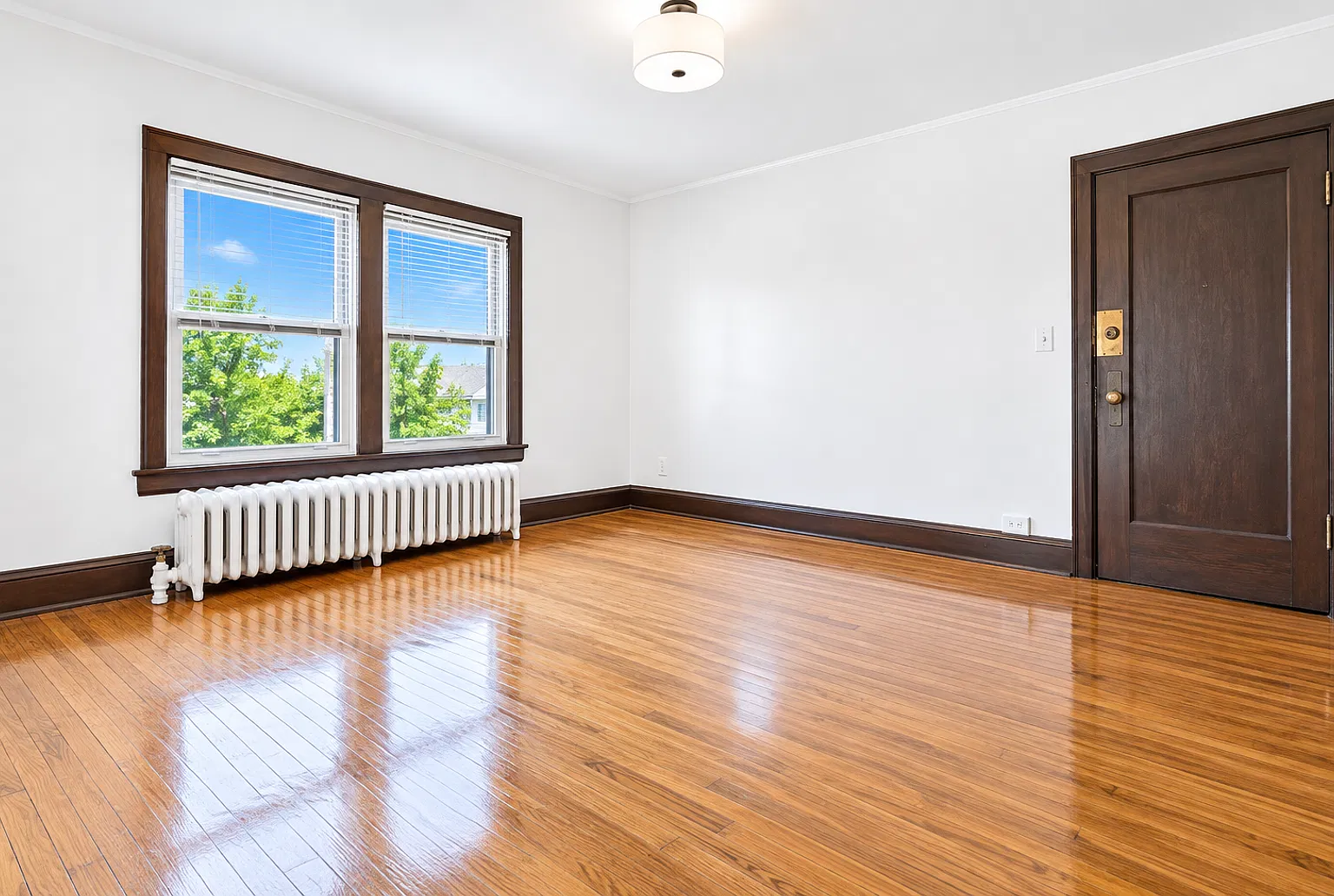 1168 Grand Ave — Photo 3