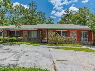 11043 Bacall Rd W, Jacksonville, FL 32218