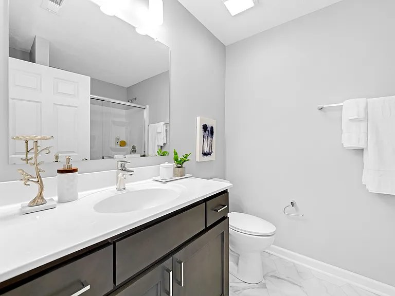 The Residences at James Place — Photo 10