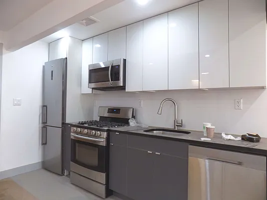 Rented by Blue Egg Realty Corp | media 24