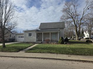 401 W Walnut St, Nappanee, IN 46550