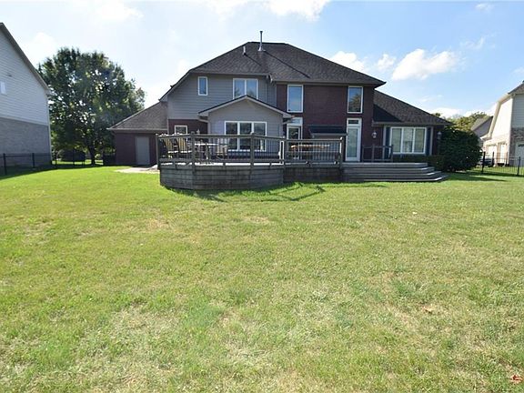 3rd image of 7622 Peach Blossom Pl