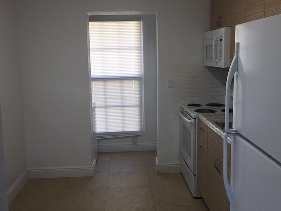 4th image of 7621 NW 2nd St