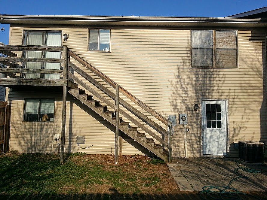 2nd image of 27 Carson Ct