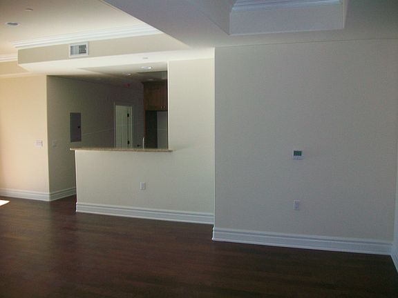 2nd image of 10950 Bloomfield St Unit 106