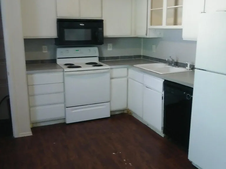 1587 Cannonball Ct — Photo 3