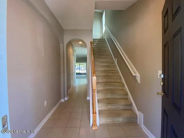 3 bed, 2.5 bath, 1520 sqft, $1,700 — Photo 3