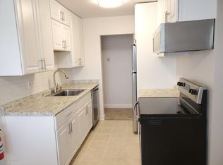 60 E Manchester Ct #E, Freehold, NJ 07728