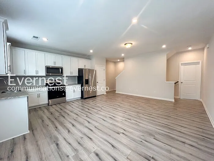 2760 Sparrowgap Trl — Photo 5