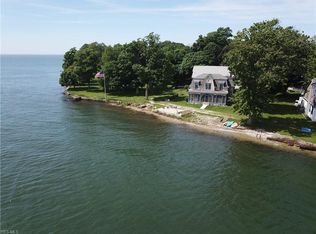 789 Lake Ave, Middle Bass, OH 43446