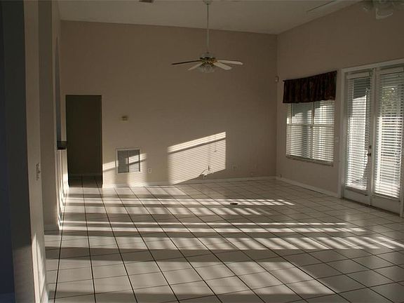 2nd image of 6783 Kasbon Ln
