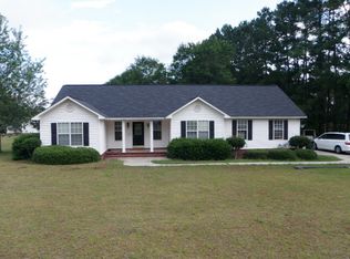 401 Abbie Ln, Glennville, GA 30427