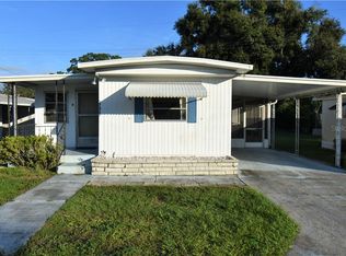 37427 Ray Dr, Zephyrhills, FL 33541