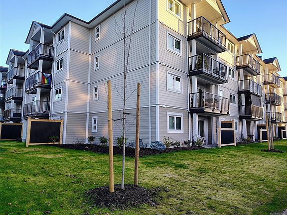 2nd image of 3855 11th Ave #409