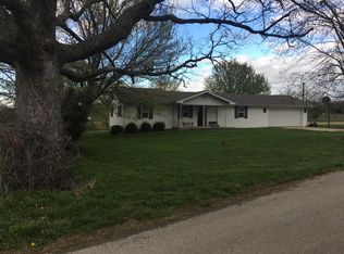 470 Jump Rd, Marshfield, MO 65706