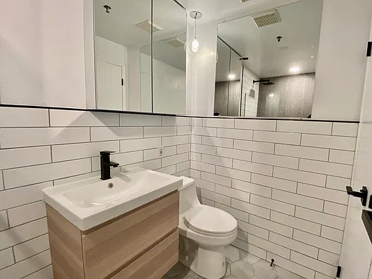 Rented by Owen C Wright, LREB | media 4