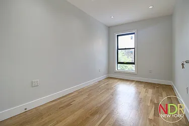 Rented by Next Door Realty NYC
