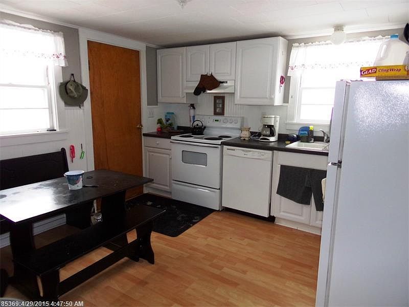 2nd image of 28 Highland Ave